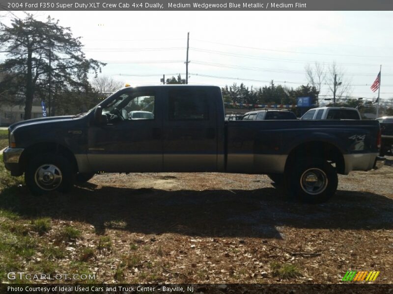 Medium Wedgewood Blue Metallic / Medium Flint 2004 Ford F350 Super Duty XLT Crew Cab 4x4 Dually