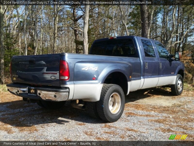 Medium Wedgewood Blue Metallic / Medium Flint 2004 Ford F350 Super Duty XLT Crew Cab 4x4 Dually