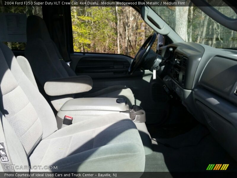 Medium Wedgewood Blue Metallic / Medium Flint 2004 Ford F350 Super Duty XLT Crew Cab 4x4 Dually