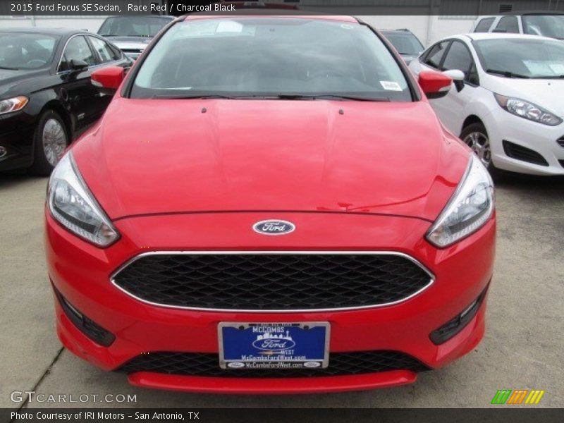 Race Red / Charcoal Black 2015 Ford Focus SE Sedan