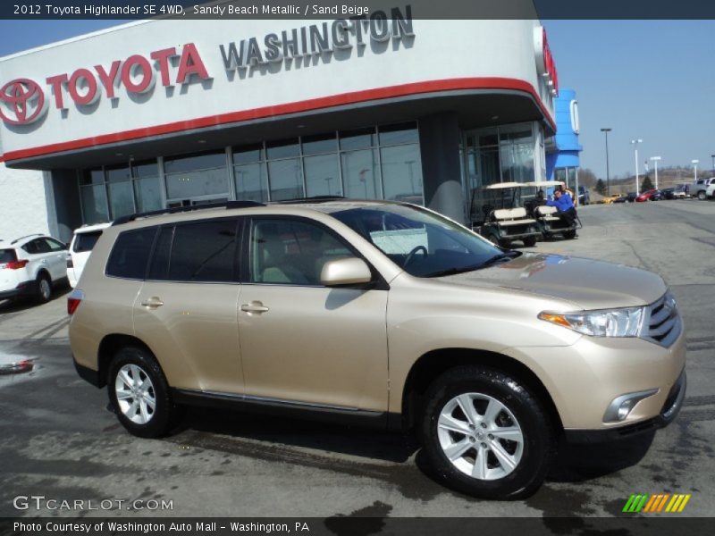 Sandy Beach Metallic / Sand Beige 2012 Toyota Highlander SE 4WD