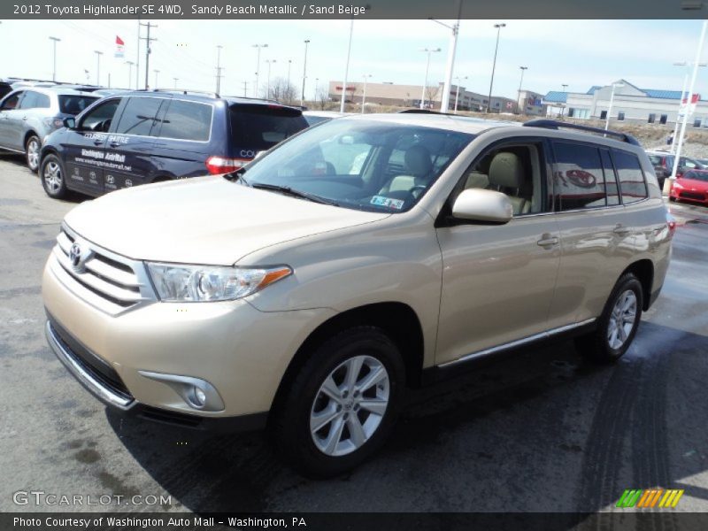 Front 3/4 View of 2012 Highlander SE 4WD
