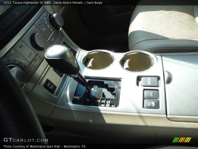 Sandy Beach Metallic / Sand Beige 2012 Toyota Highlander SE 4WD