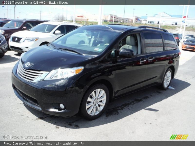Black / Bisque 2011 Toyota Sienna XLE AWD