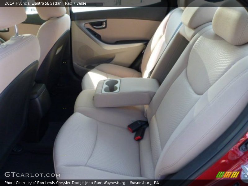 Red / Beige 2014 Hyundai Elantra SE Sedan