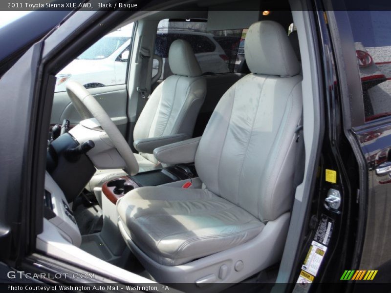 Black / Bisque 2011 Toyota Sienna XLE AWD