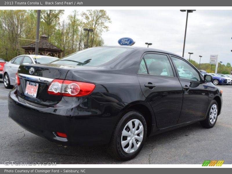 Black Sand Pearl / Ash 2013 Toyota Corolla L