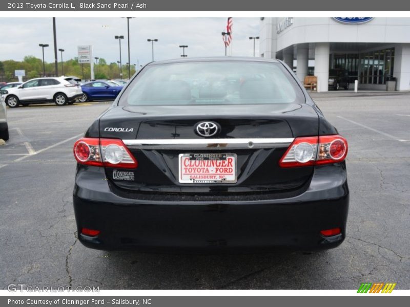 Black Sand Pearl / Ash 2013 Toyota Corolla L