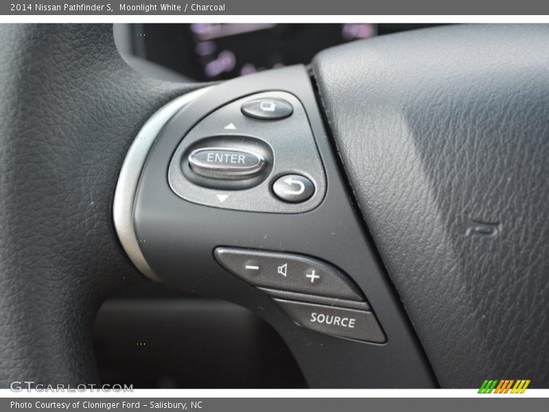 Moonlight White / Charcoal 2014 Nissan Pathfinder S