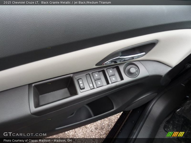 Black Granite Metallic / Jet Black/Medium Titanium 2015 Chevrolet Cruze LT