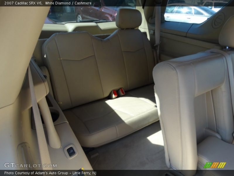 White Diamond / Cashmere 2007 Cadillac SRX V6