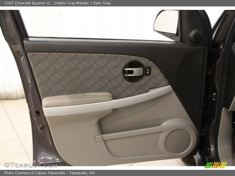 Door Panel of 2007 Equinox LS