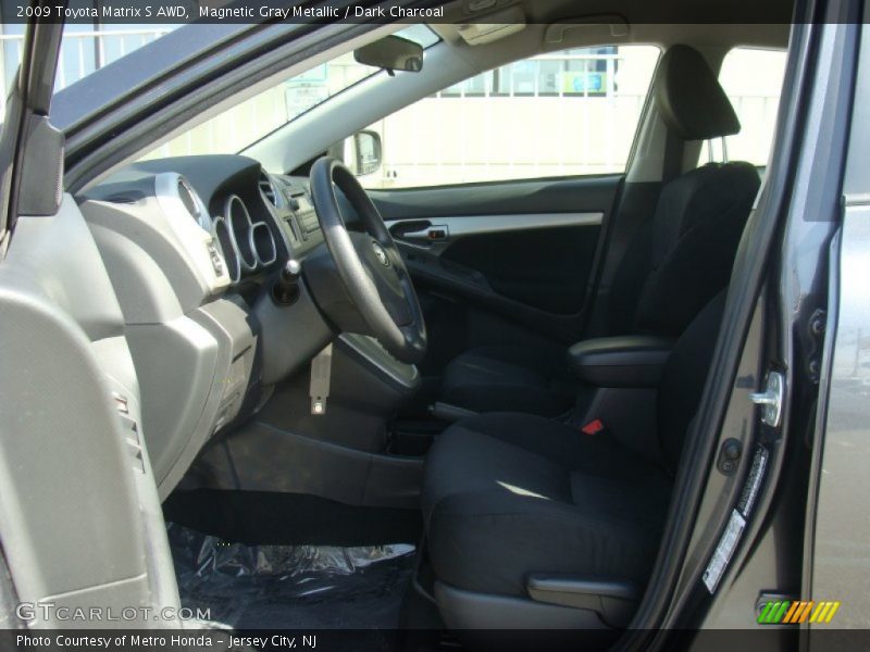 Magnetic Gray Metallic / Dark Charcoal 2009 Toyota Matrix S AWD