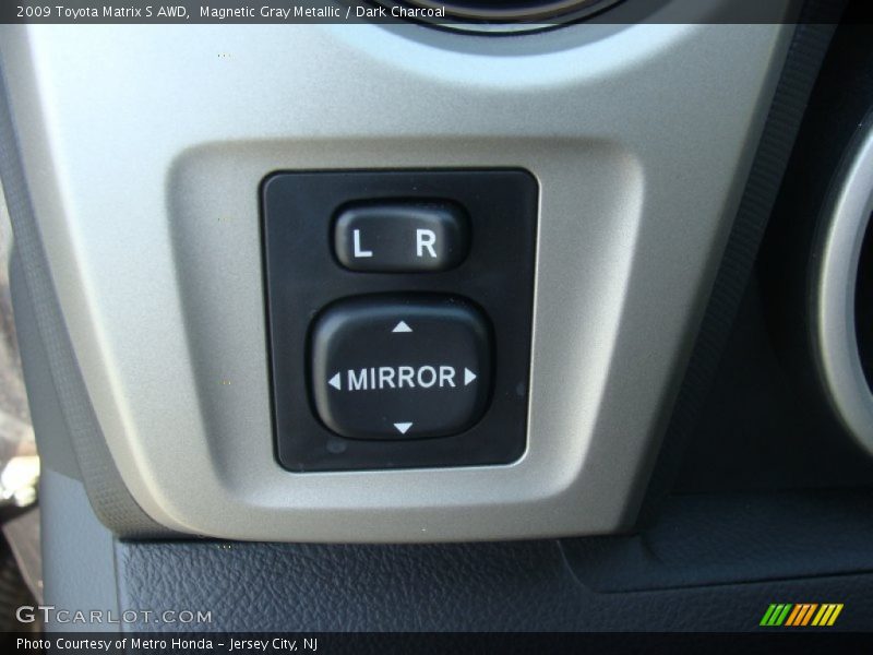 Magnetic Gray Metallic / Dark Charcoal 2009 Toyota Matrix S AWD