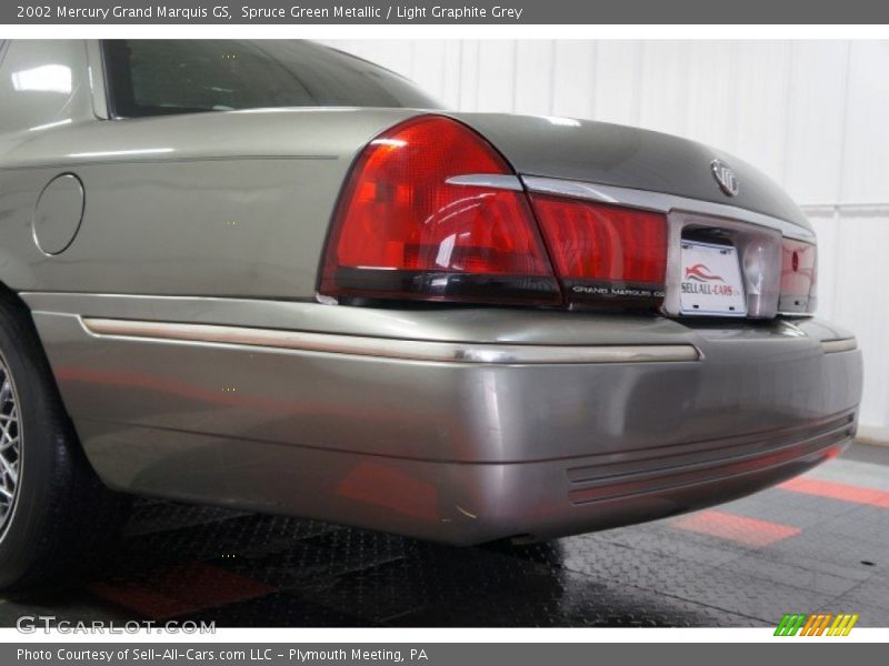 Spruce Green Metallic / Light Graphite Grey 2002 Mercury Grand Marquis GS