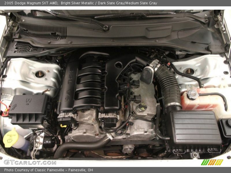  2005 Magnum SXT AWD Engine - 3.5 Liter SOHC 24-Valve V6