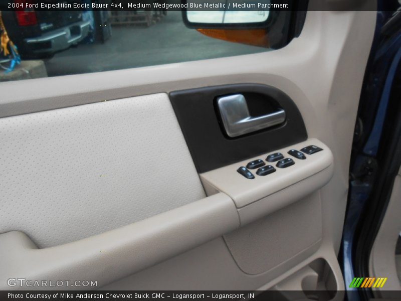 Medium Wedgewood Blue Metallic / Medium Parchment 2004 Ford Expedition Eddie Bauer 4x4