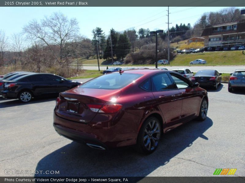 Velvet Red Pearl / Black 2015 Chrysler 200 S
