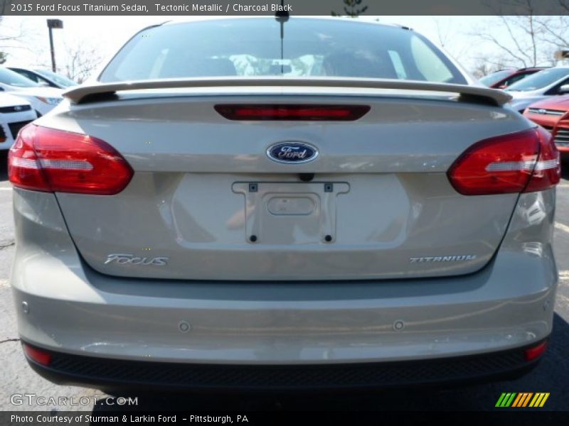 Tectonic Metallic / Charcoal Black 2015 Ford Focus Titanium Sedan