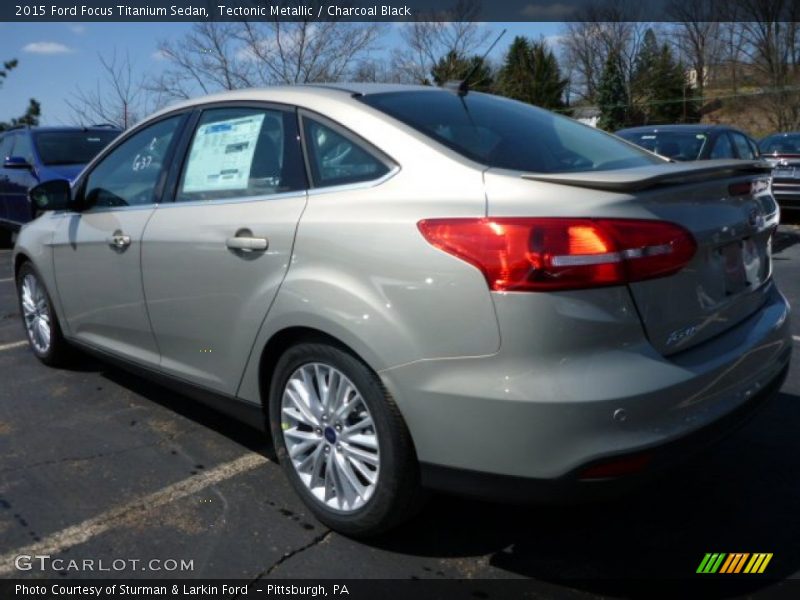 Tectonic Metallic / Charcoal Black 2015 Ford Focus Titanium Sedan