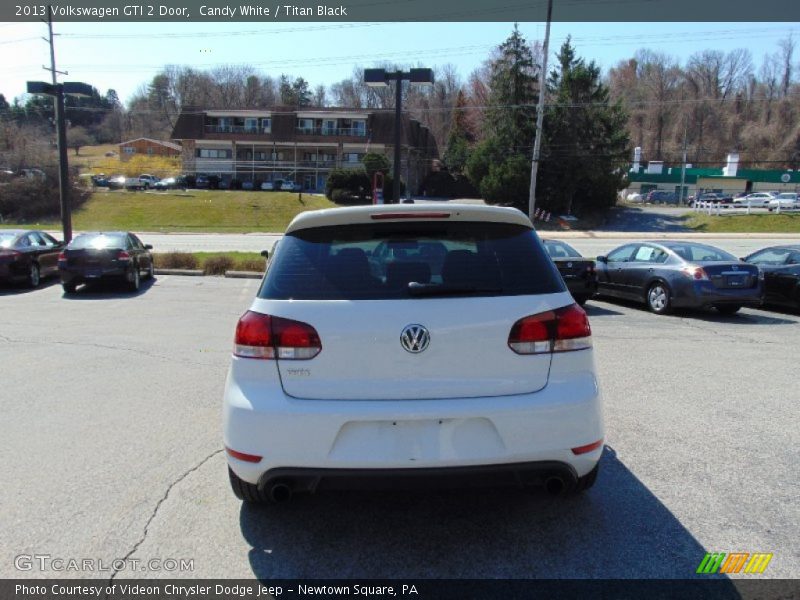 Candy White / Titan Black 2013 Volkswagen GTI 2 Door