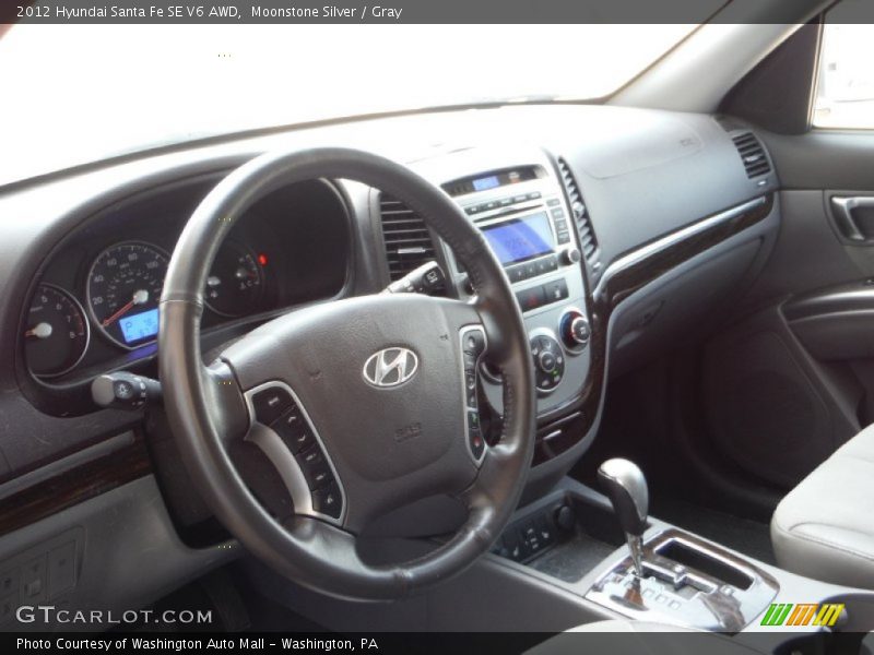 Moonstone Silver / Gray 2012 Hyundai Santa Fe SE V6 AWD