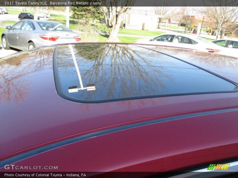 Barcelona Red Metallic / Ivory 2012 Toyota Camry XLE