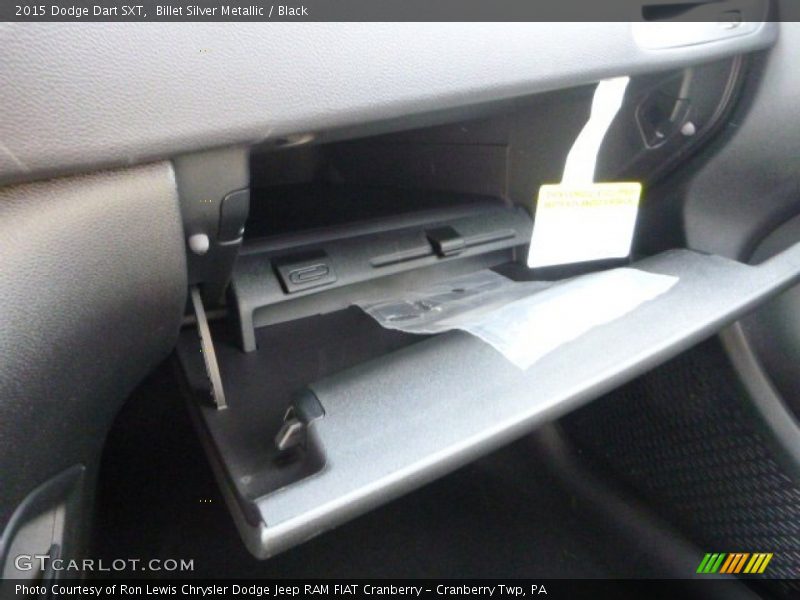 Billet Silver Metallic / Black 2015 Dodge Dart SXT