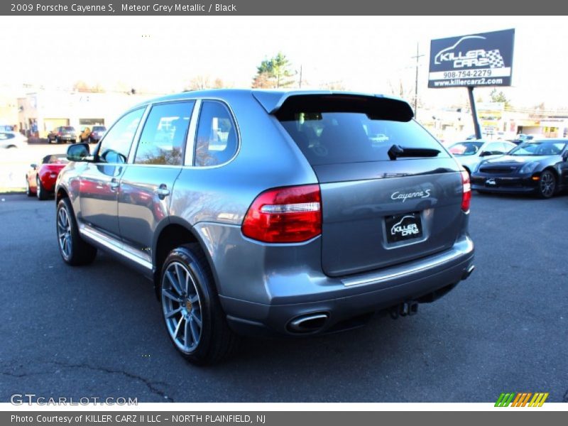 Meteor Grey Metallic / Black 2009 Porsche Cayenne S