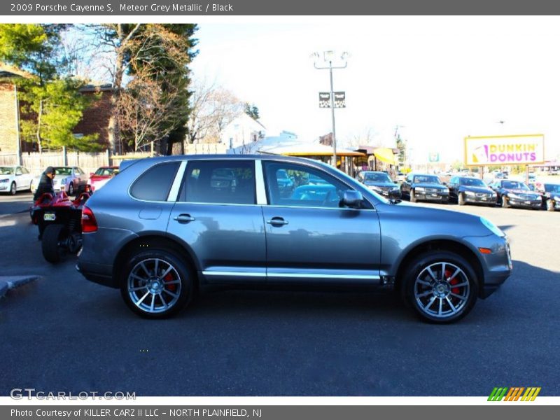 Meteor Grey Metallic / Black 2009 Porsche Cayenne S