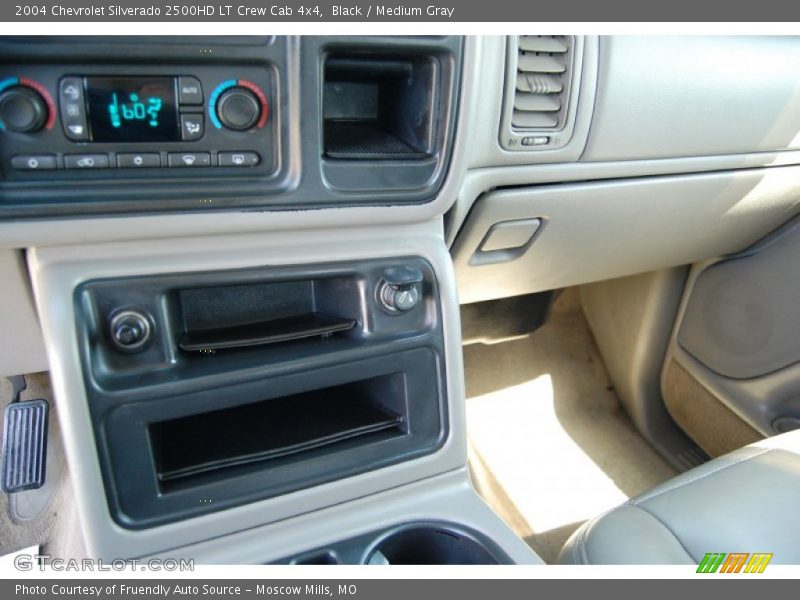 Black / Medium Gray 2004 Chevrolet Silverado 2500HD LT Crew Cab 4x4