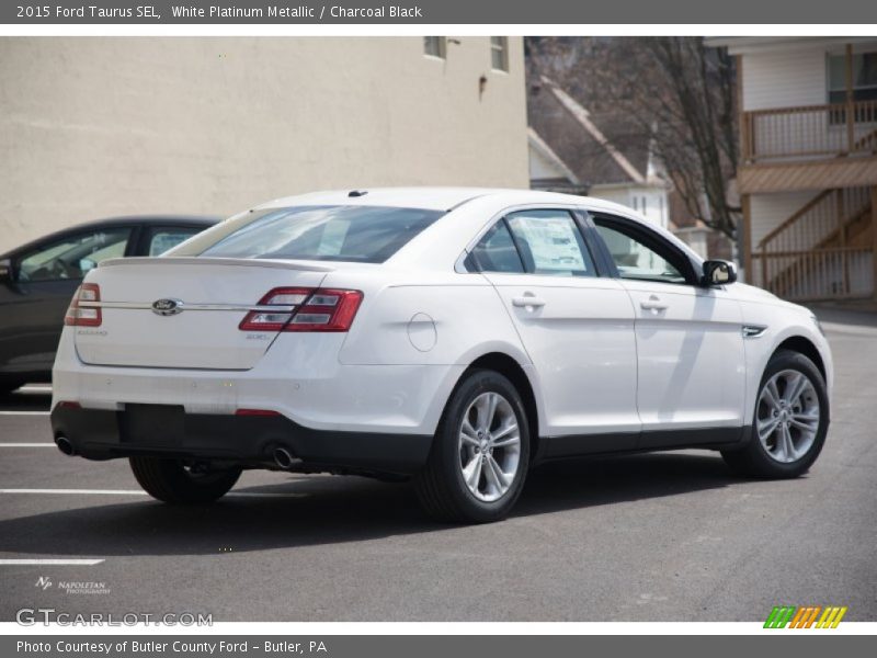 White Platinum Metallic / Charcoal Black 2015 Ford Taurus SEL
