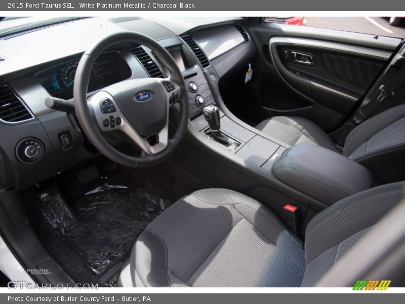 White Platinum Metallic / Charcoal Black 2015 Ford Taurus SEL
