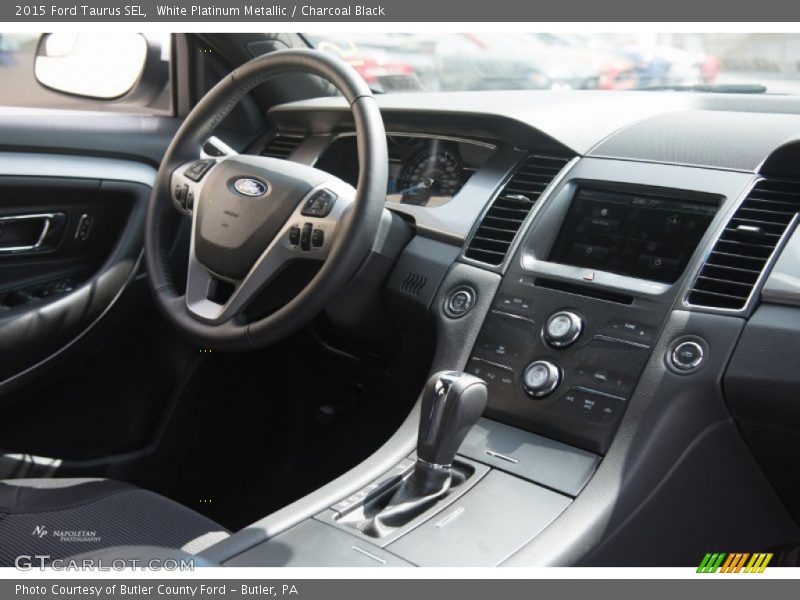 White Platinum Metallic / Charcoal Black 2015 Ford Taurus SEL
