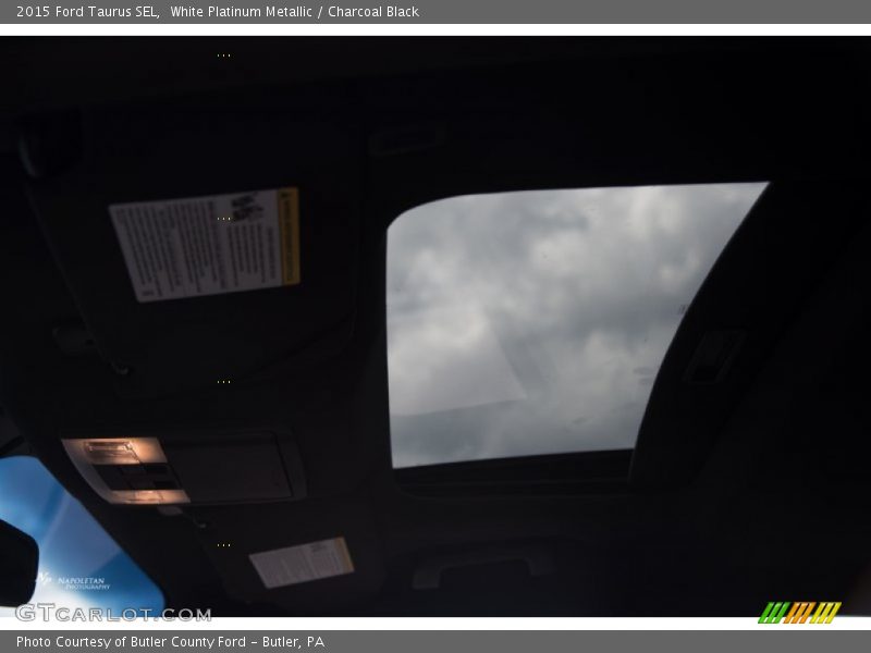 White Platinum Metallic / Charcoal Black 2015 Ford Taurus SEL