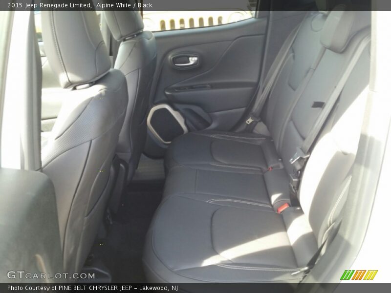 Alpine White / Black 2015 Jeep Renegade Limited