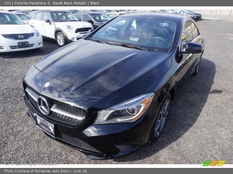 Basalt Black Metallic / Black 2011 Porsche Panamera 4