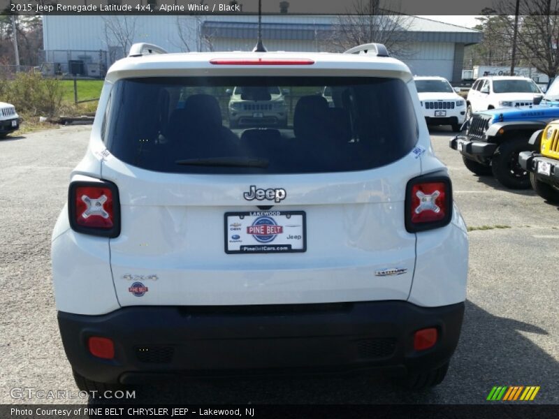 Alpine White / Black 2015 Jeep Renegade Latitude 4x4