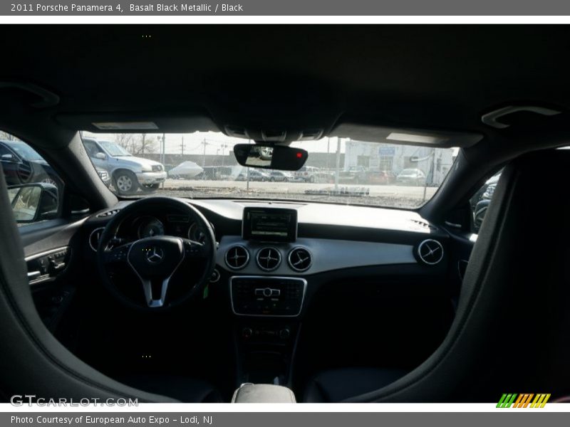 Basalt Black Metallic / Black 2011 Porsche Panamera 4