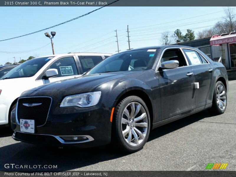Phantom Black Tri-Coat Pearl / Black 2015 Chrysler 300 C