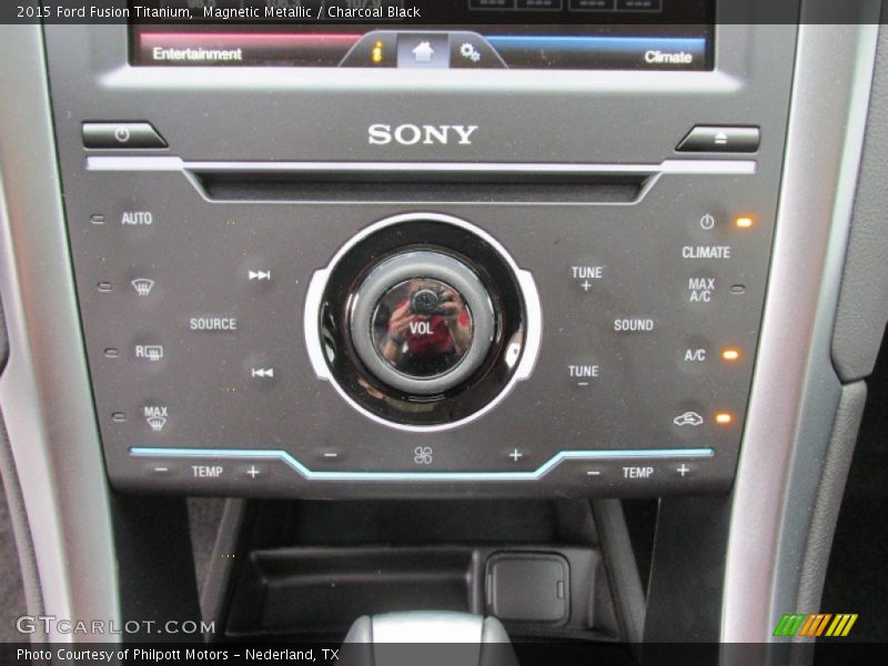 Magnetic Metallic / Charcoal Black 2015 Ford Fusion Titanium