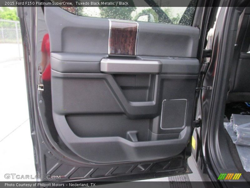 Tuxedo Black Metallic / Black 2015 Ford F150 Platinum SuperCrew