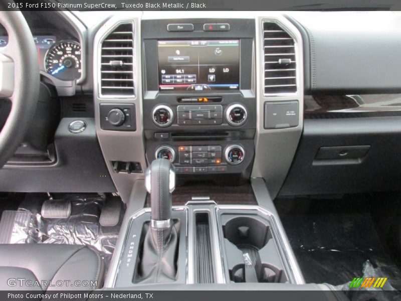 Tuxedo Black Metallic / Black 2015 Ford F150 Platinum SuperCrew