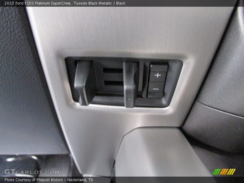 Tuxedo Black Metallic / Black 2015 Ford F150 Platinum SuperCrew