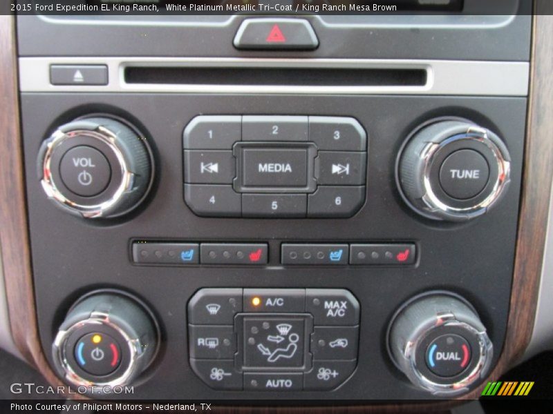 White Platinum Metallic Tri-Coat / King Ranch Mesa Brown 2015 Ford Expedition EL King Ranch