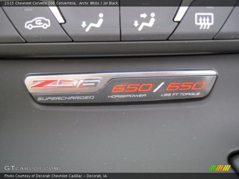 Controls of 2015 Corvette Z06 Convertible