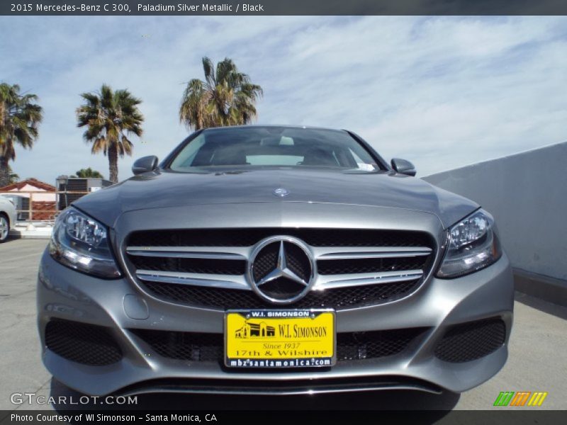 Paladium Silver Metallic / Black 2015 Mercedes-Benz C 300