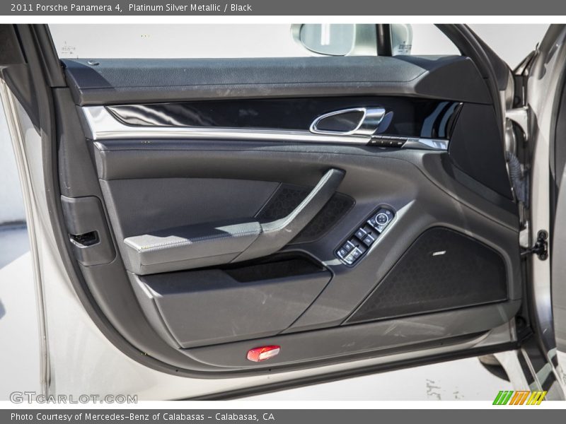 Door Panel of 2011 Panamera 4