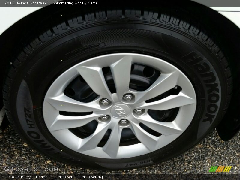 Shimmering White / Camel 2012 Hyundai Sonata GLS