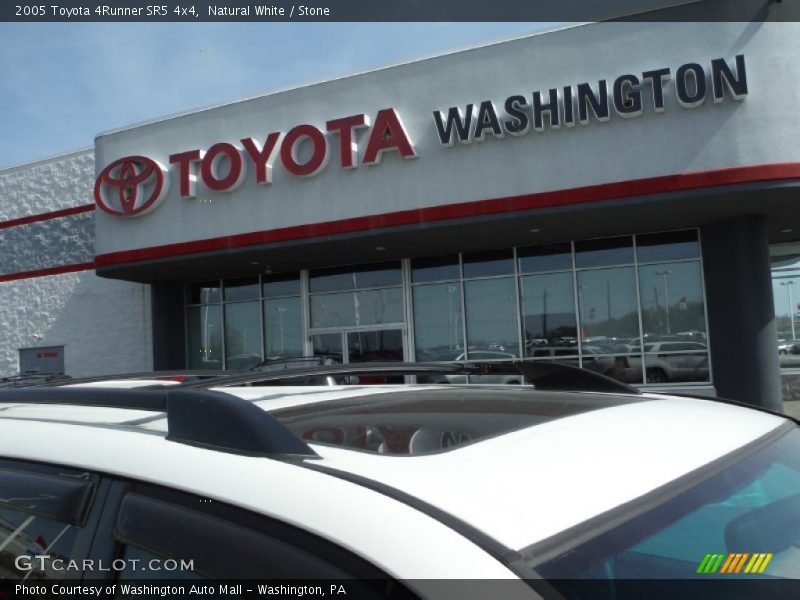 Natural White / Stone 2005 Toyota 4Runner SR5 4x4